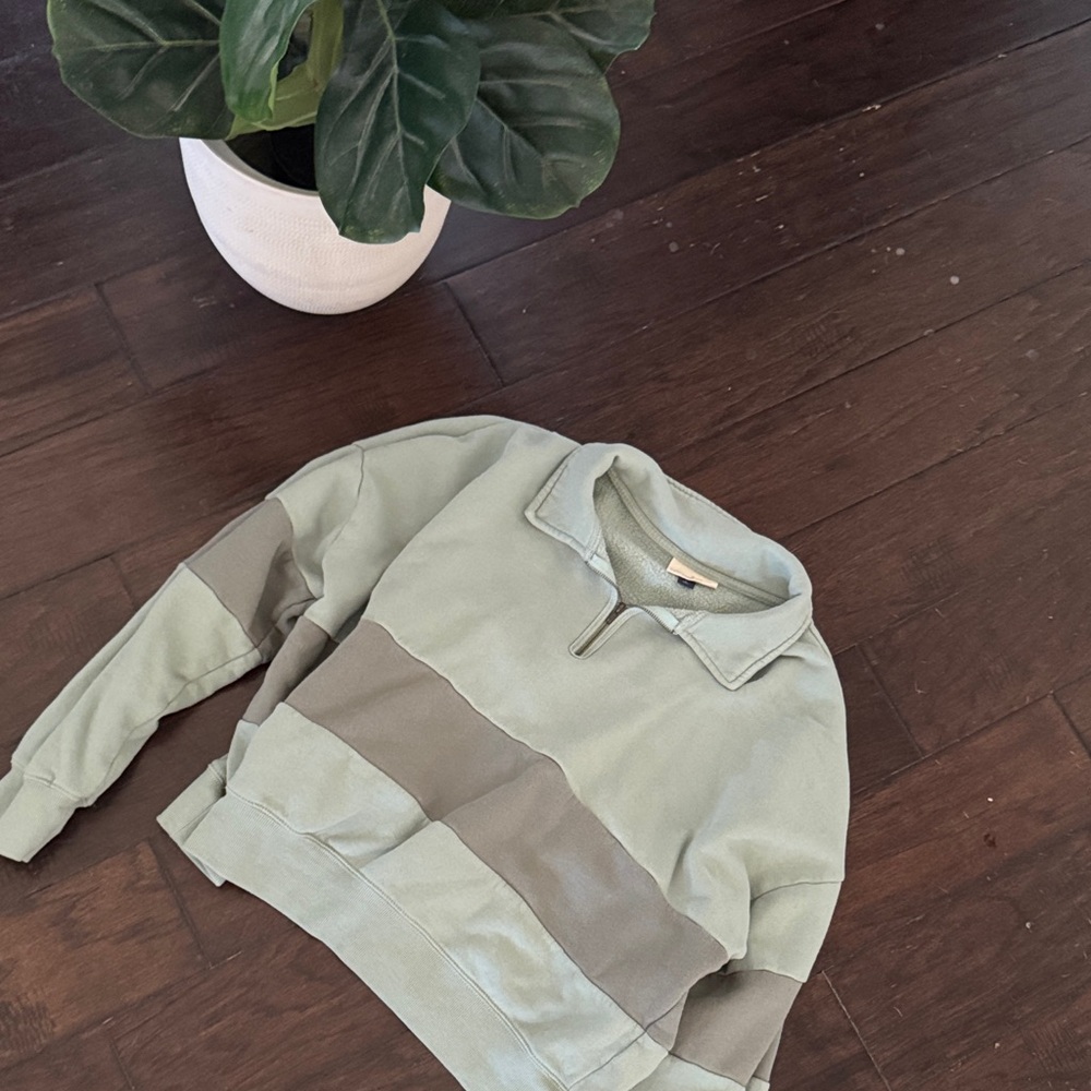 Light Sage Colorblock Quarter-Zip Sweatshirt